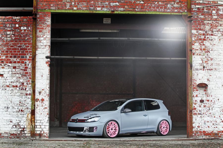  Volkswagen Golf GTi LeitGolf by CFC 2012 года  (фото 11 из 16)